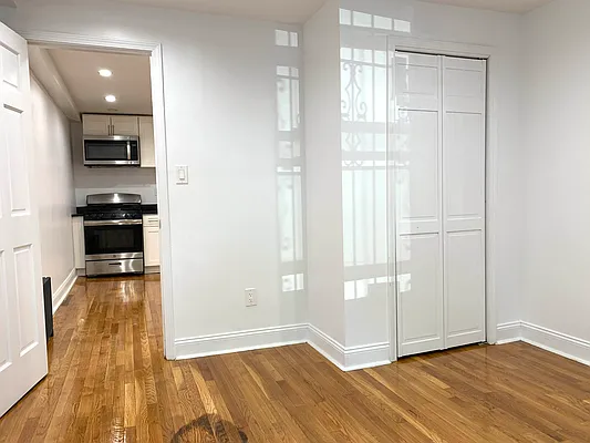 Rented by Brown Harris Stevens | media 5
