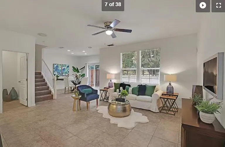 233 S Yucatan Pl — Photo 9
