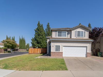 5628 Moonlight Way, Elk Grove, CA, 95758