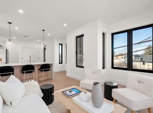 Mia Residences, Somerville, MA 02143