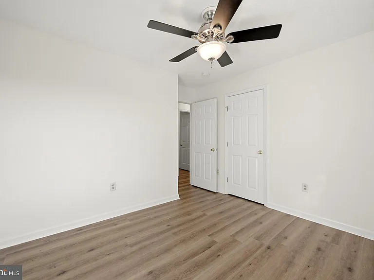 1183 River Bend Ct — Photo 27