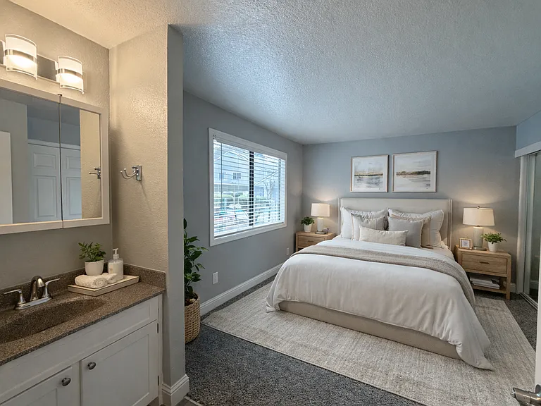 Captains Table Apartments - NEW — Photo 9