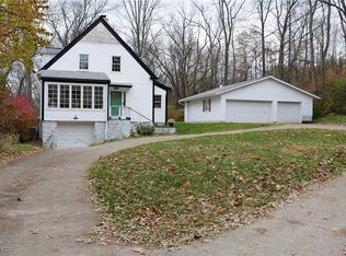 3246 Stimson Rd, Barberton, OH 44203