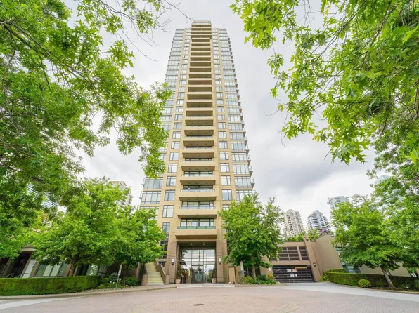 2355 Madison Ave #2701, Burnaby, BC V5C 0B3