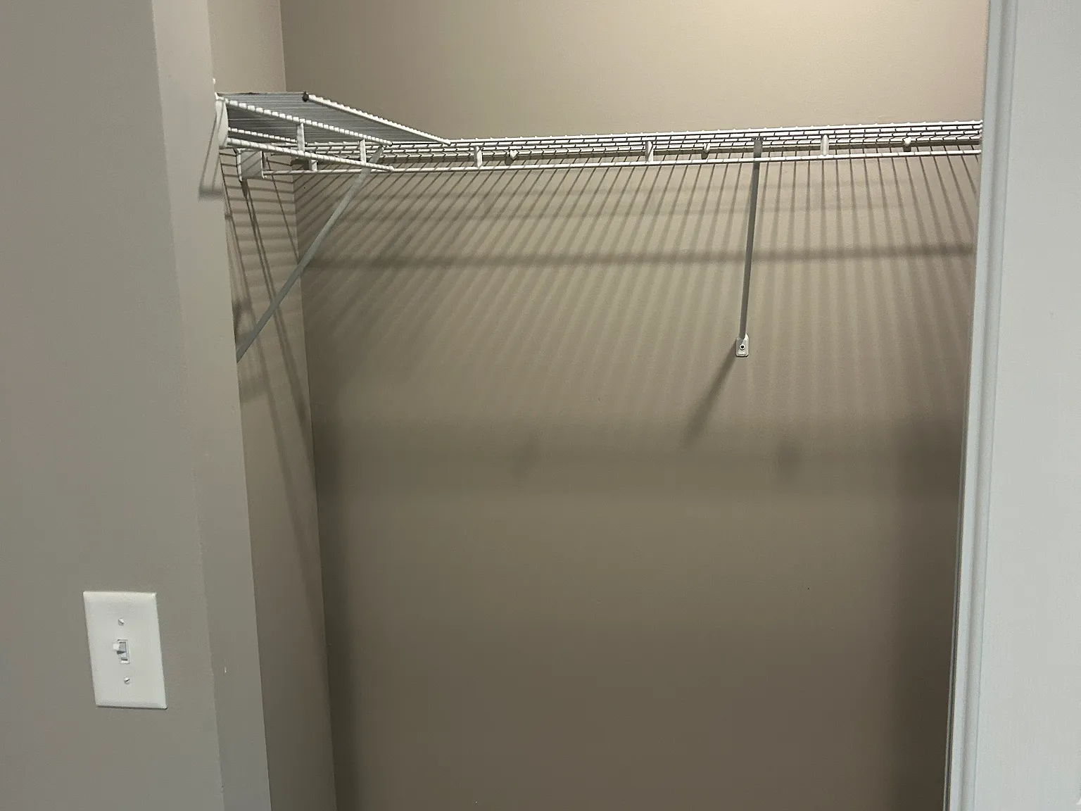2 bed, $1,100 — Photo 4