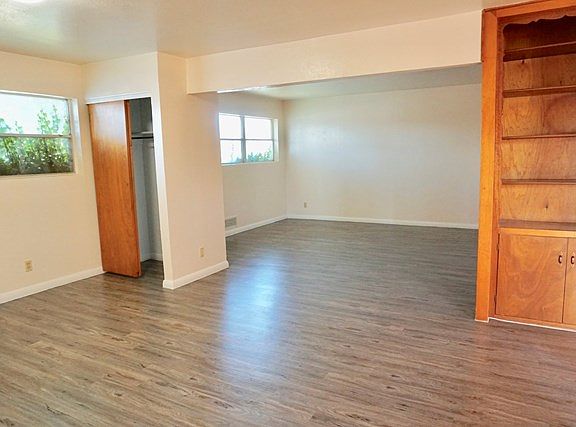 4th image of 1411 Alamosa St