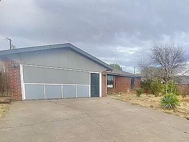 2nd image of 6314 32nd St