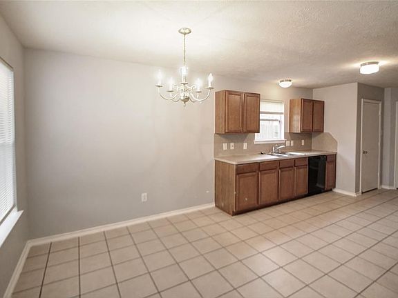 5th image of 19230 Cypress Peak Ln