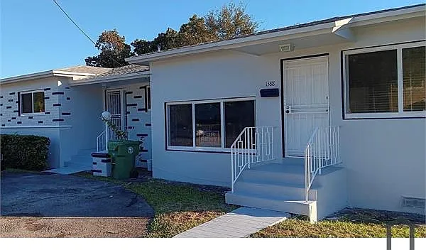 3 bed, 1792 sqft, $2,750 — Photo 3