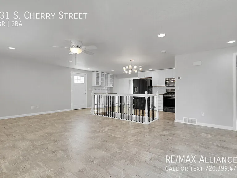 231 S Cherry St — Photo 4