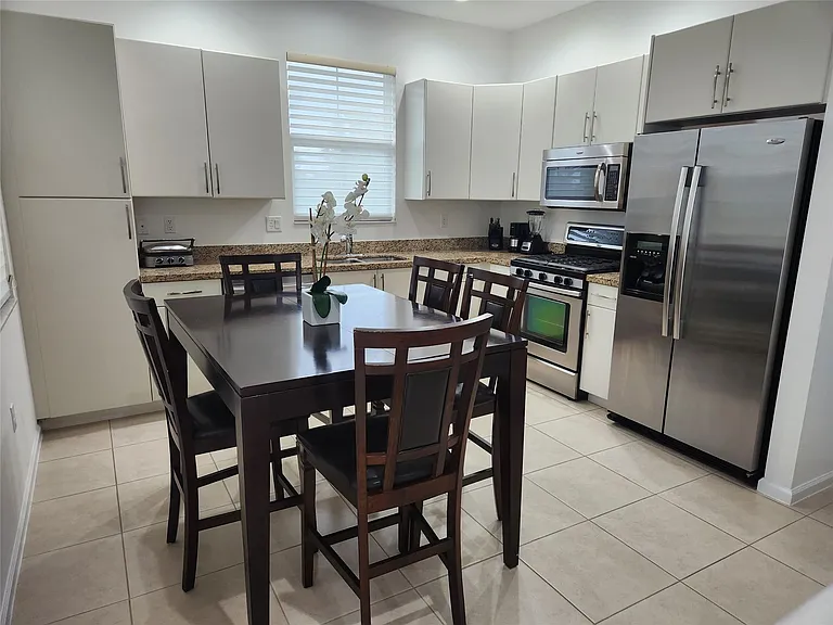 12698 NW 32nd Pl — Photo 7