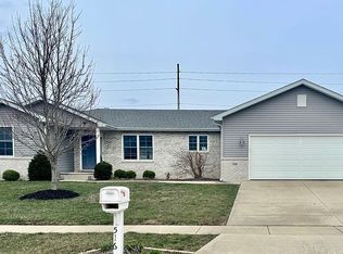 516 Waterwheel Dr, Rochester, IL 62563