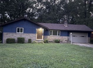 820 Hartzell Ave, Niles, OH 44446