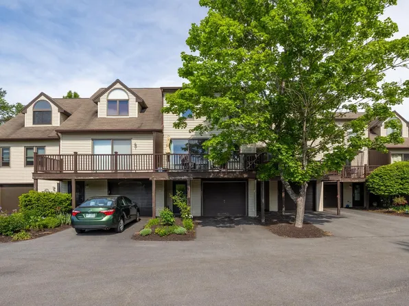 411 Ledgeview Drive, Rochester, NH 03839