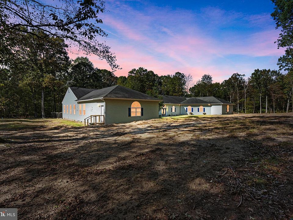 1st image of 141 Yorketown Rd