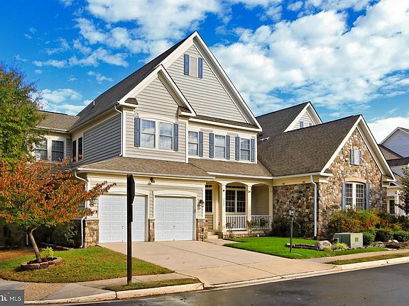 2nd image of 13050 Blackbird Pl