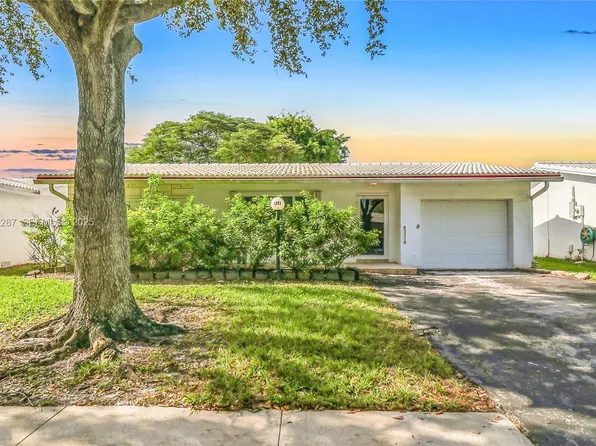 1331 Campanelli Dr, Plantation, FL 33322