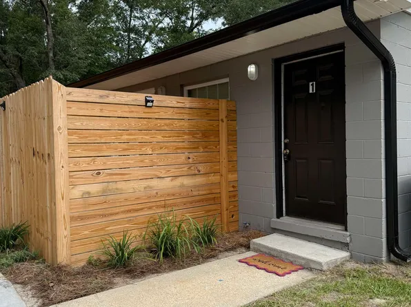 820-1 California St, Tallahassee, FL 32304