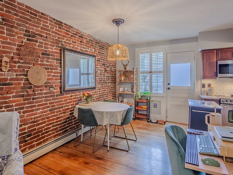 100 W Merrimack St #1 — Photo 6