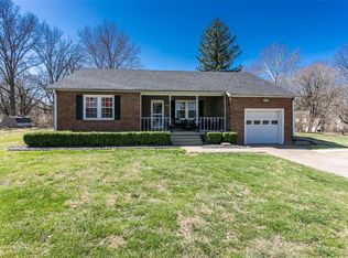 9900 Bunkum Rd, Fairview Heights, IL 62208