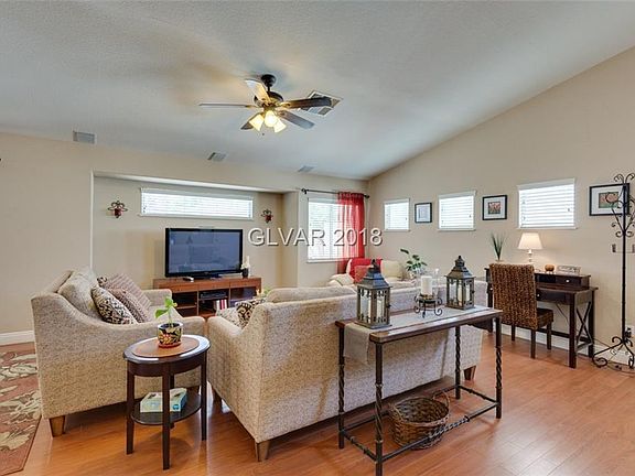 4th image of 4623 Mountain Snow St