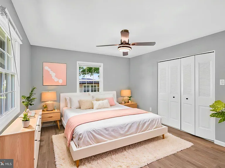 4752 Carterwood Dr — Photo 12