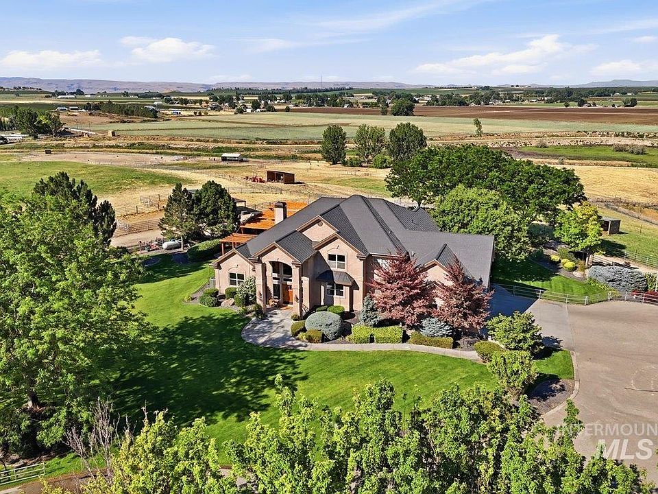 1st image of 20337 Maggard Ln