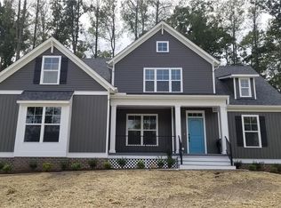 15831 Scarlet Coat Dr, Moseley, VA 23120