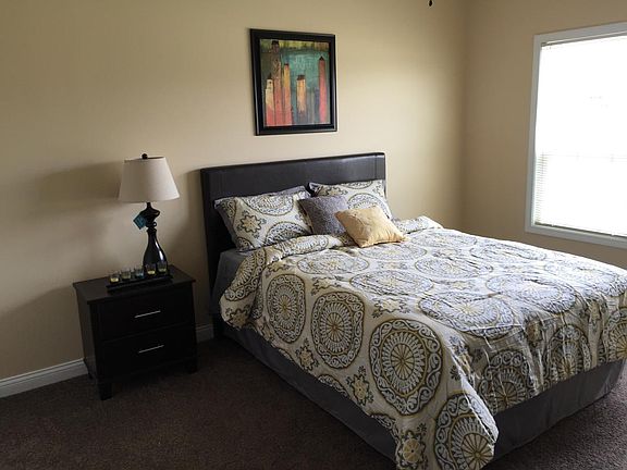 4th image of 103 Winery Ct APT 2