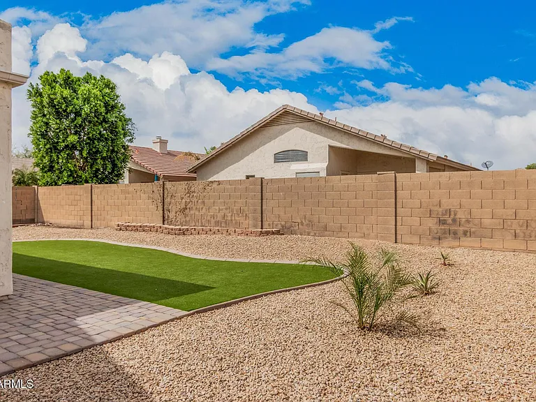 6516 W Matilda Ln — Photo 32