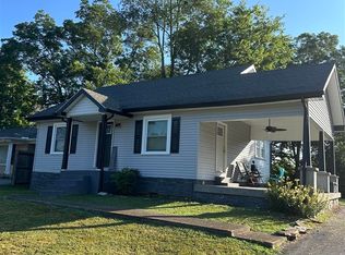 208 Baker St, Burkesville, KY 42717