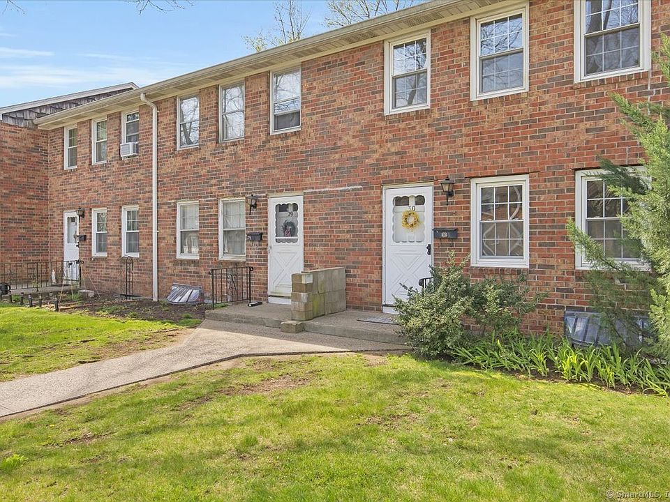 1st image of 30 Diamond Avenue #30