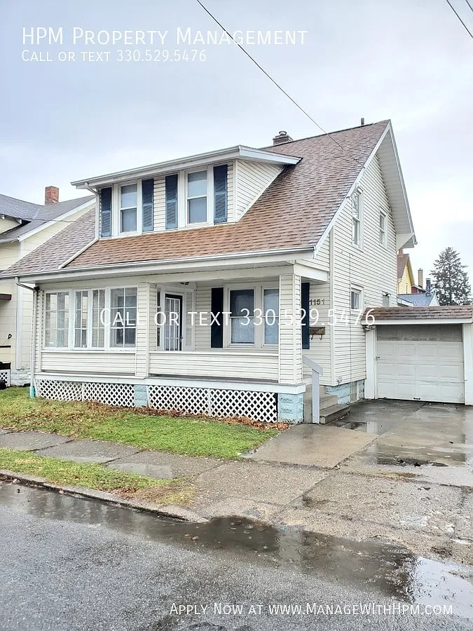 1151 Clarendon Ave SW photo 1