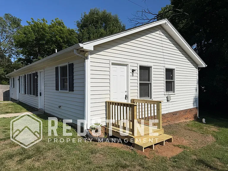 327 E Parker St #A — Photo 13