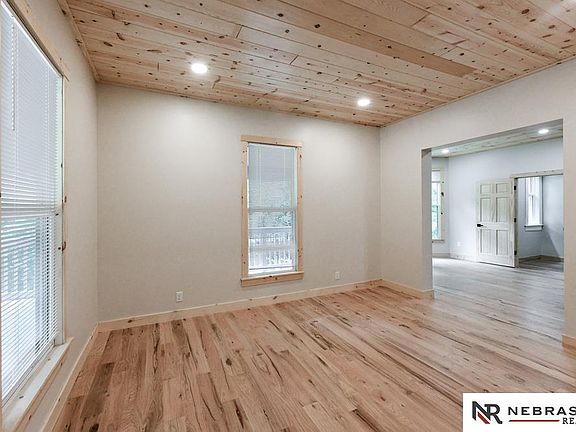 5th image of 812 N 42nd St