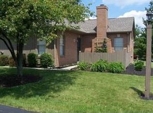 2469 Hooverside Ln, Grove City, OH 43123