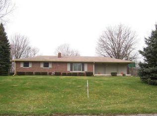 5242 N Green Hills Dr, Brownsburg, IN 46112
