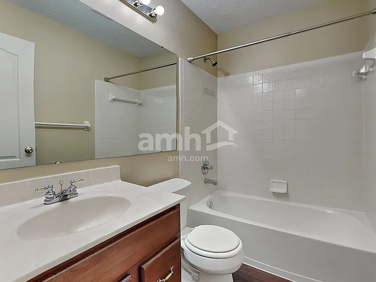9021 Crimson Oak Dr — Photo 13