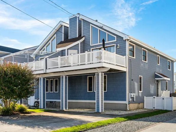 226 24th St #W, Avalon, NJ 08202
