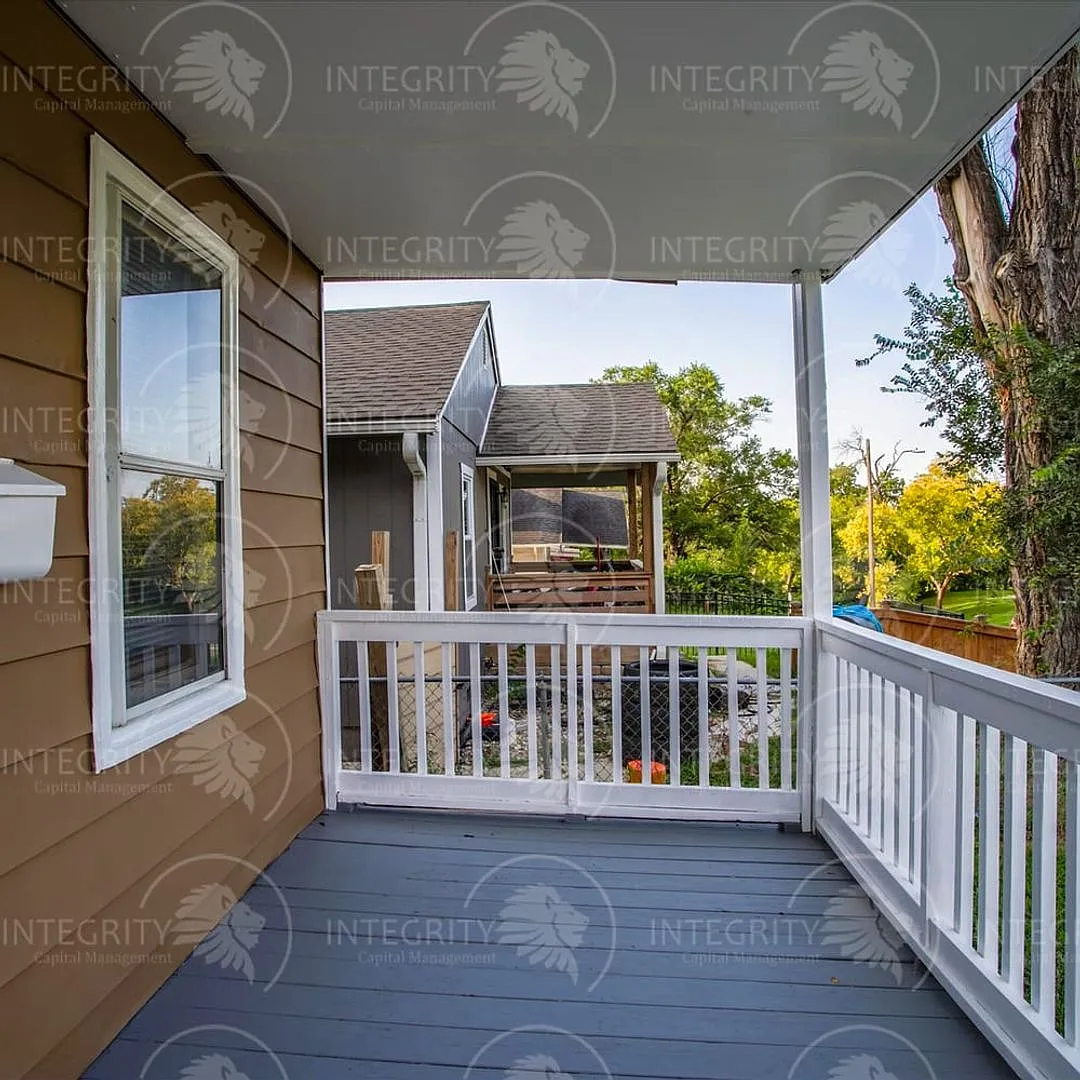 You had us at hardwood floors - 4411 South Benton — Photo 4