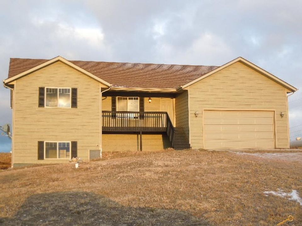 1st image of 22835 Gateway Dr