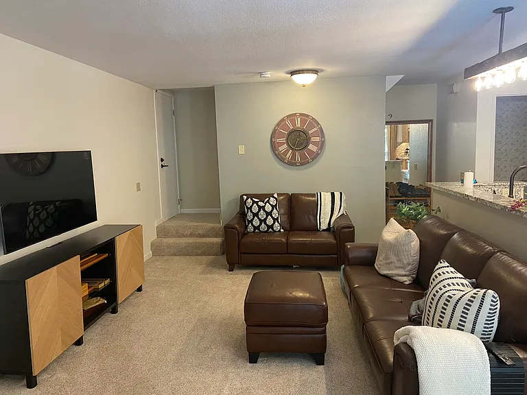 1st floor living room