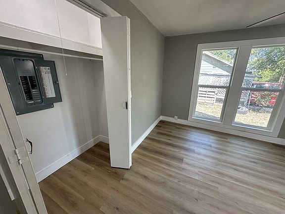 3rd image of 1207 Witherspoon St