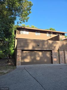 38 Walden St, Burnsville, MN, 55337