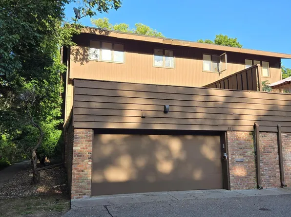 38 Walden St, Burnsville, MN 55337