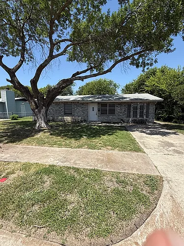 309 Currie Ave Photo 1