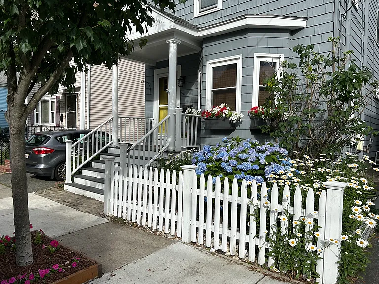 Front view 2