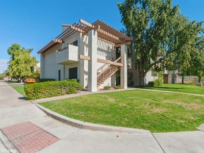 808 E Lawrence Ln Unit 204, Phoenix, AZ, 85020