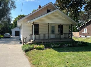 2907 Pleasant Plain Ave, Elkhart, IN 46517