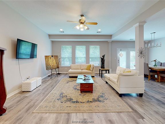 4th image of 4110 Settlers Way